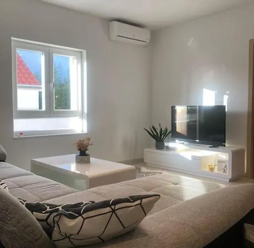 Nest - Sandra&david Lejlighed Zadar